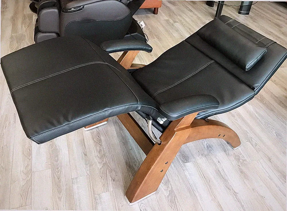Human Touch Perfect Chair PC-420 Zero Gravity Manual Recliner 7 Year Warranty